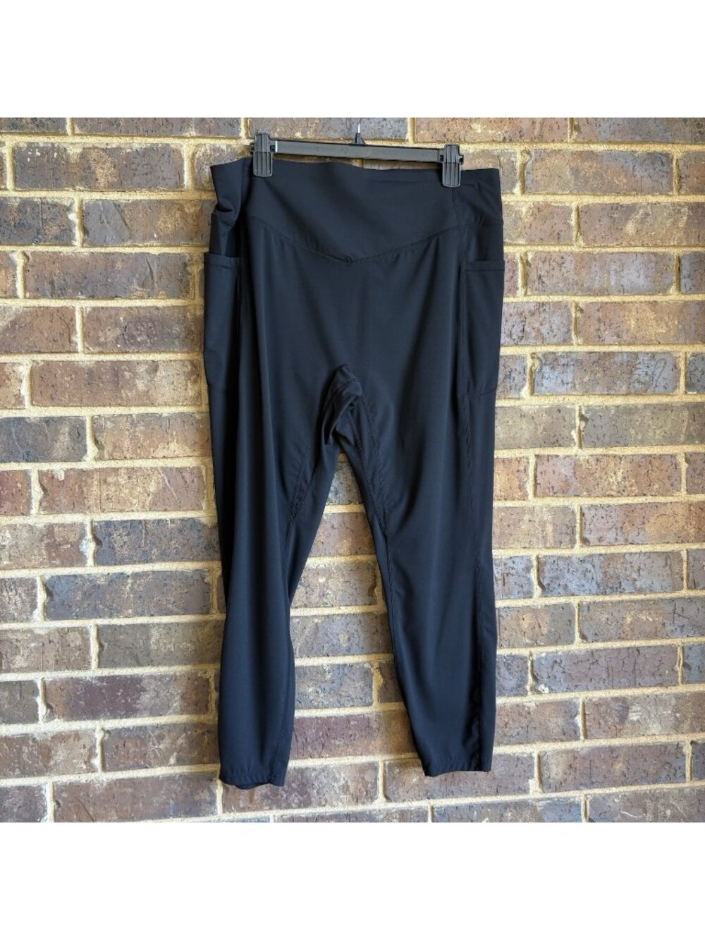 HALARA Black UltraSculpt High Waisted Scrunch Butt 7/8 Leggings, Women's 2X